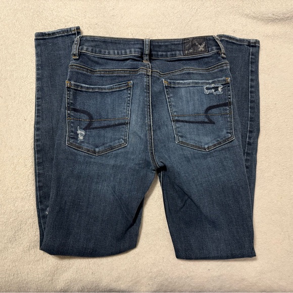 American Eagle Hi-Rise Denim Jeggings (Size 2) - Picture 2 of 3